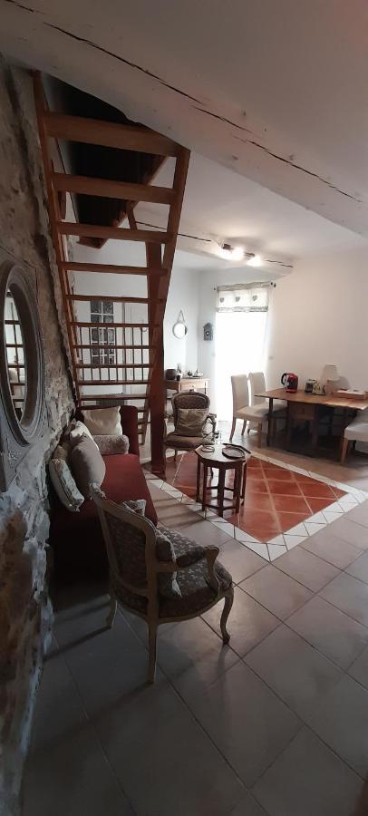 La Maisonnette Avec Spa Et Piscine Sainte-Valière Exterior foto